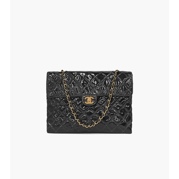 CHANEL Black Patent Matelassé Shoulder Bag C-A16281 - Picture 1 of 11